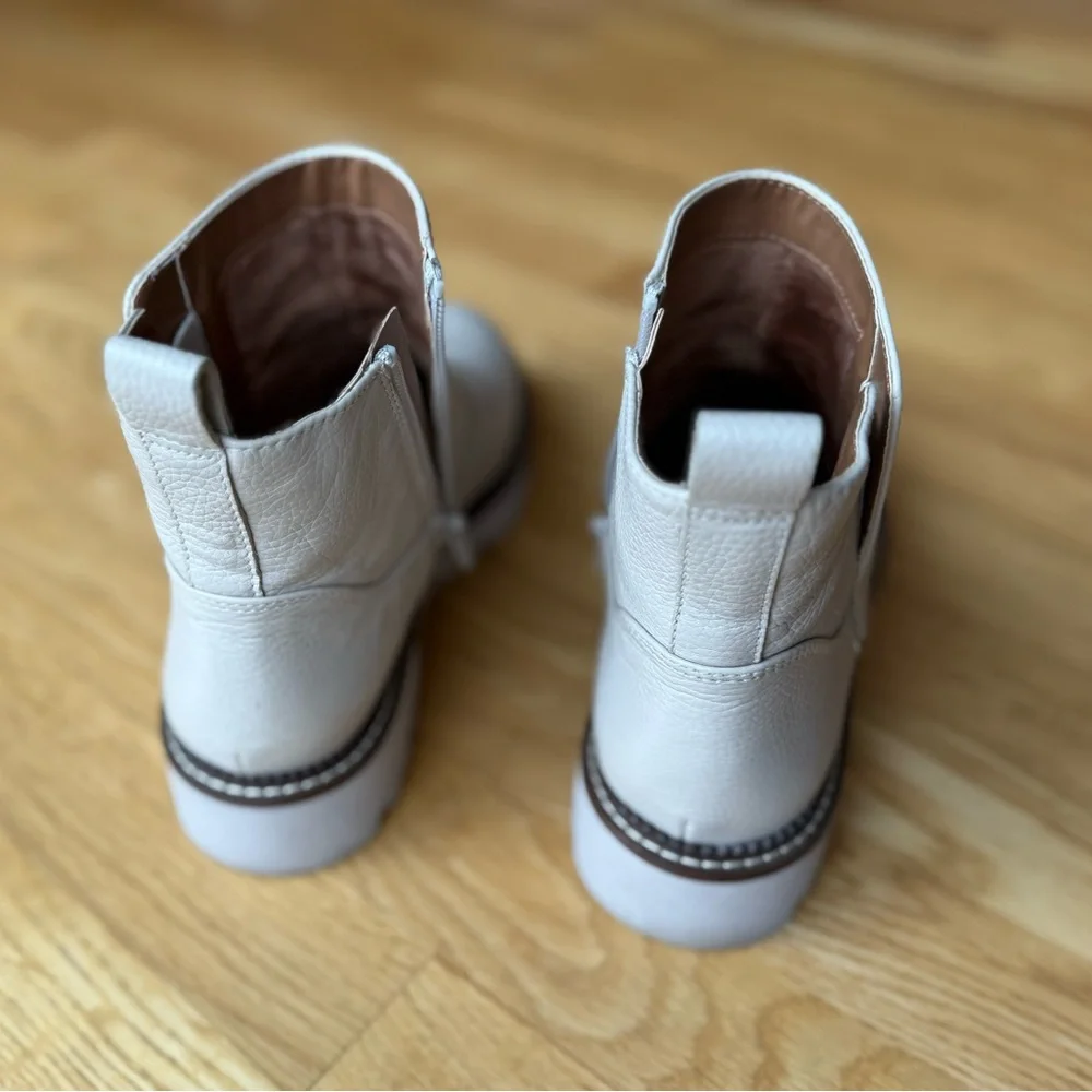 Nordstrom Water Resistant Cream Chelsea Ankle Boots with Chunky Sole - Picture 3 of 5